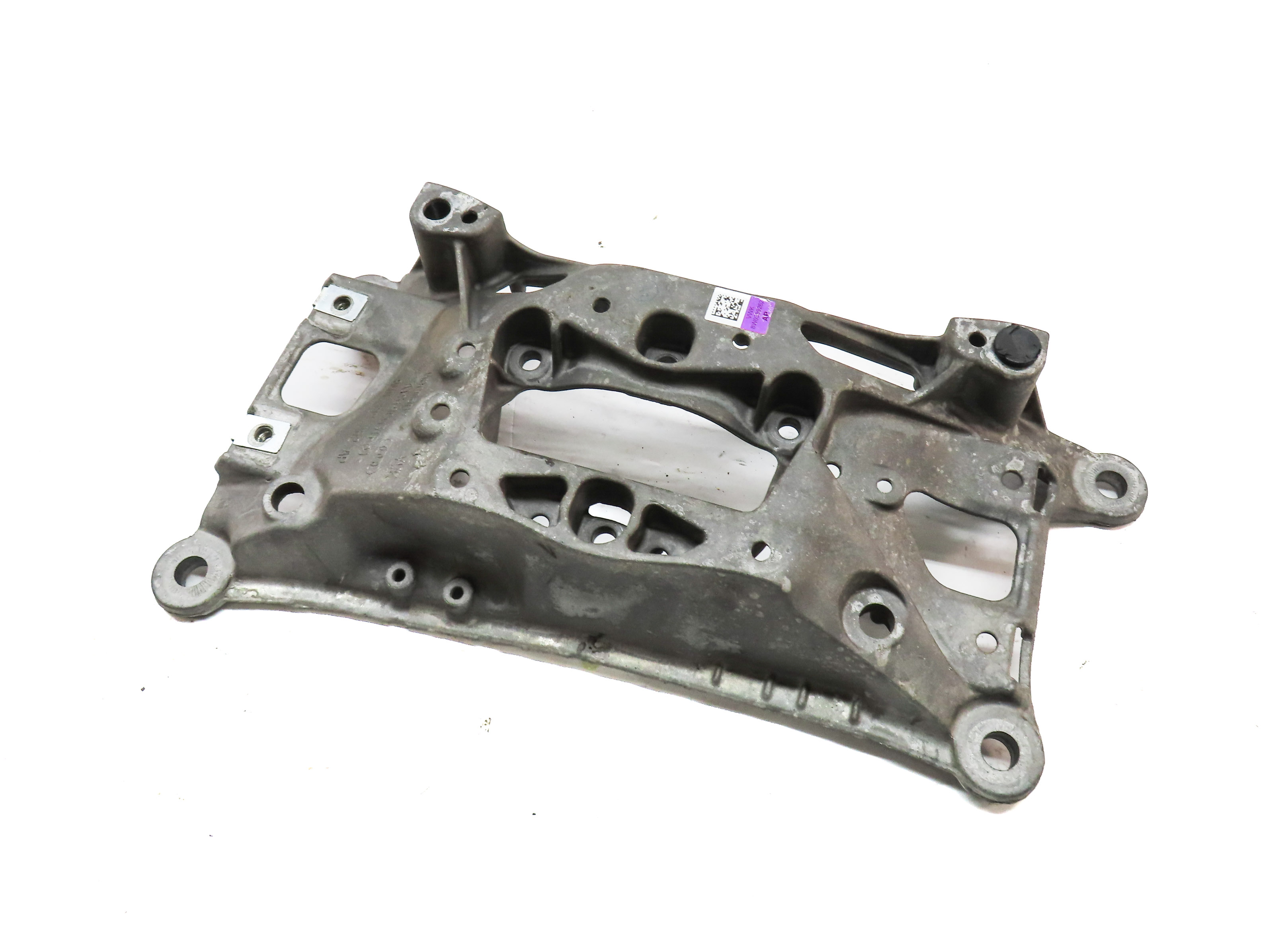 2019 AUDI A5 SPORTBACK (8W6) 2.0L AUTO TRANSMISSION CROSSMEMBER MOUNT BRACKET — exact item pictured